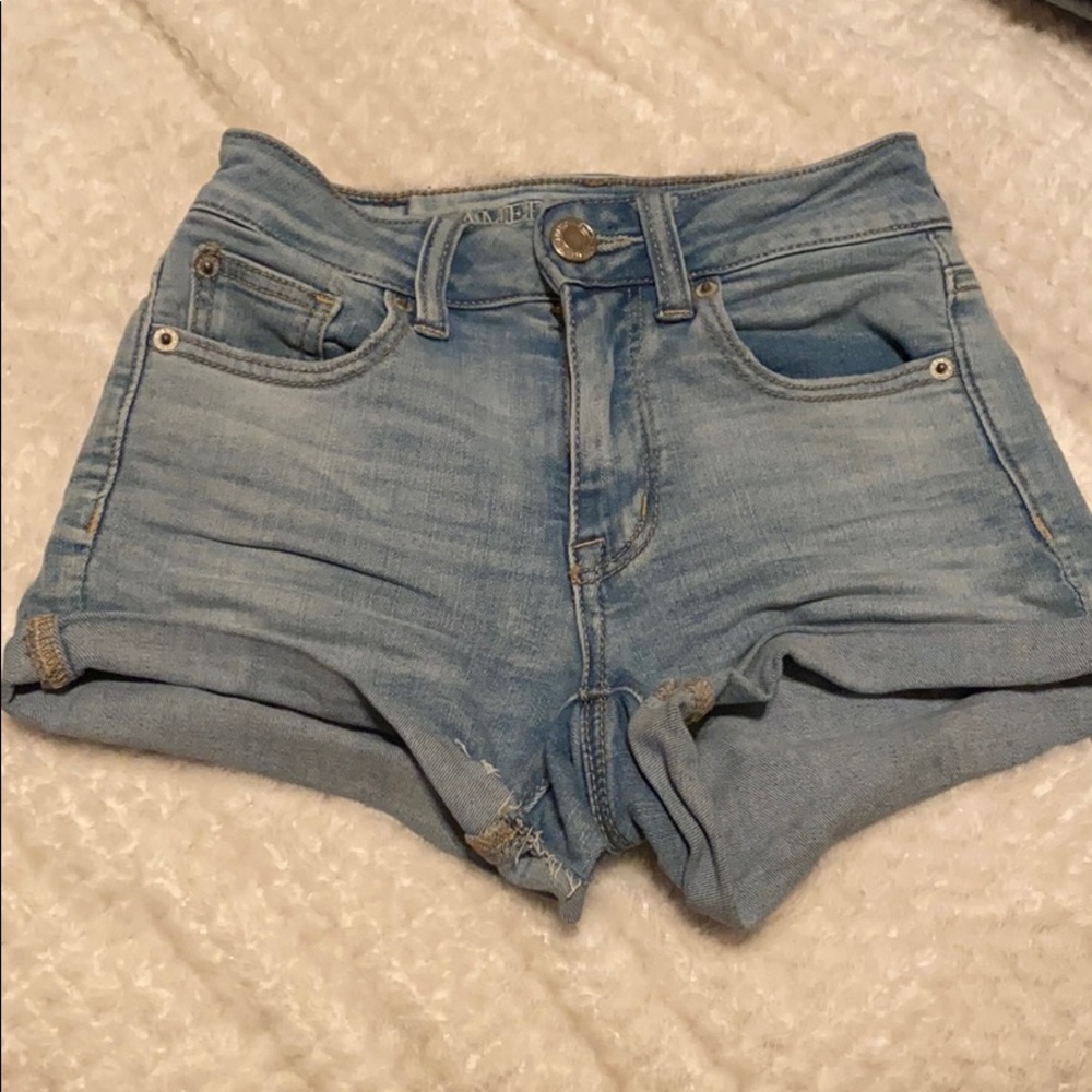 Stretchy light Denim shorts